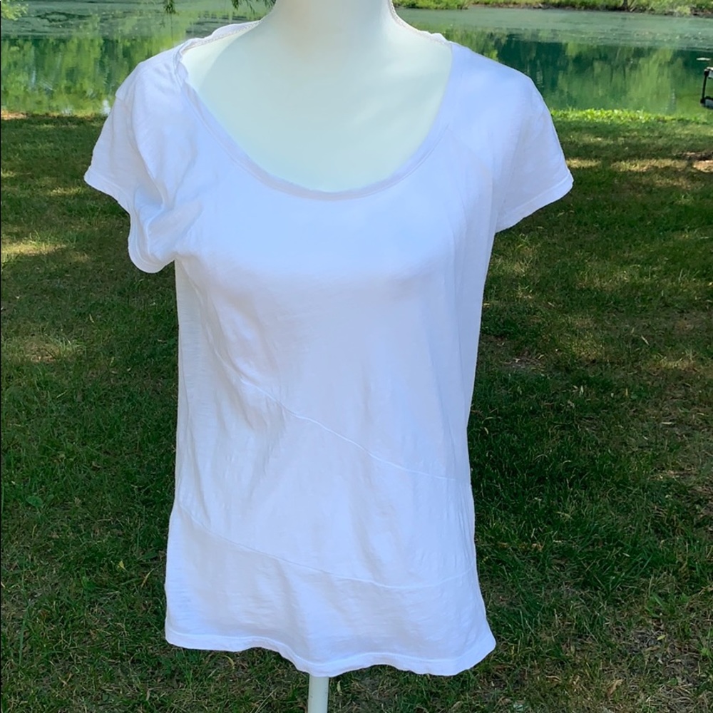 👚NWOT DKNY Jeans White Burnout Tee Size M